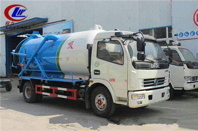 雙線并行 清洗吸污車與電源車的市場(chǎng)行情全景解析